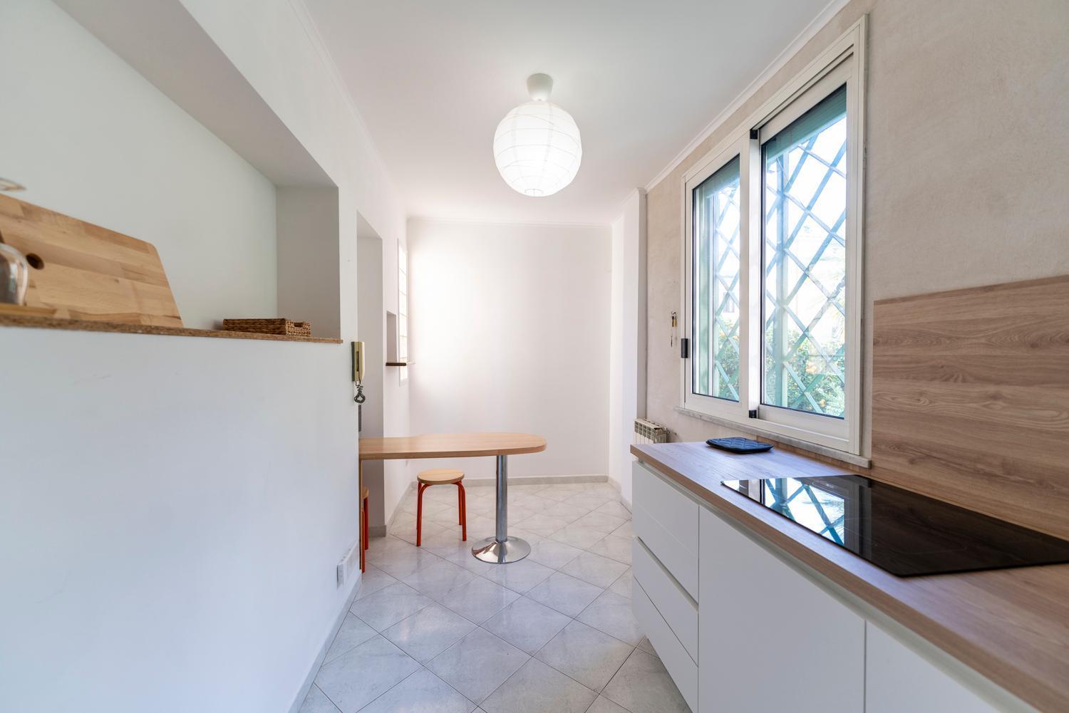 Via Annibale Caccavello 10 - Primo Piano Apartment